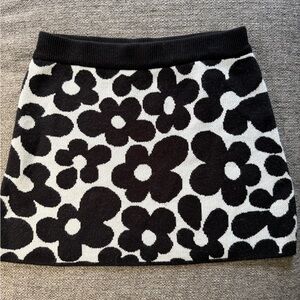 H&M Black and White Floral Knit Mini Skirt